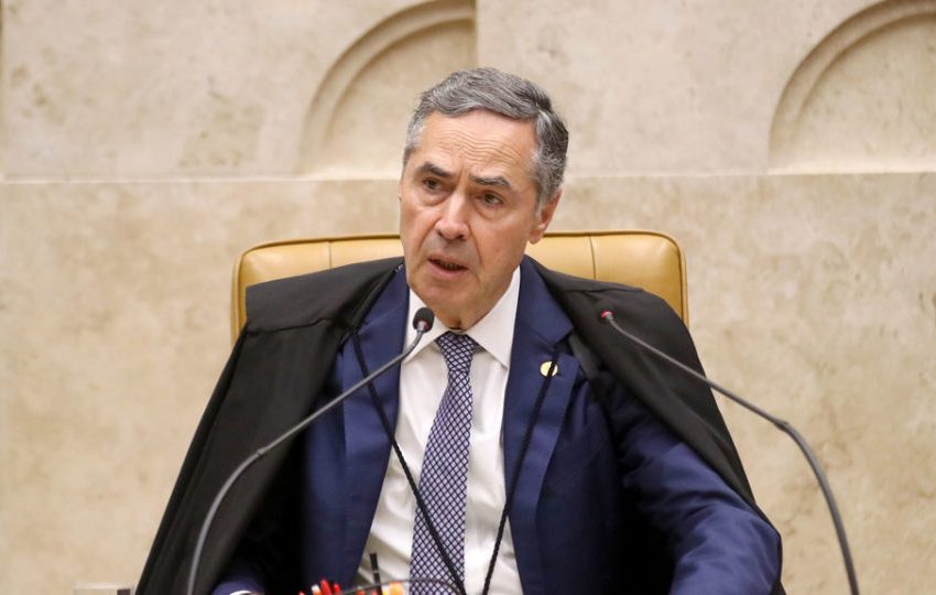  Barroso mantém Moraes à frente de inquérito sobre golpe de Estado