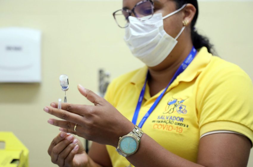  Salvador inicia vacinação contra dengue nesta quinta (15)