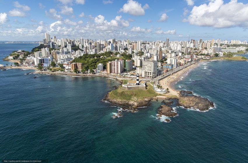  Salvador tem 16 praias impróprias para banho neste final de semana