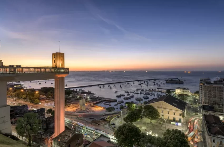  Elevador Lacerda opera de forma gratuita a partir desta quarta (17)