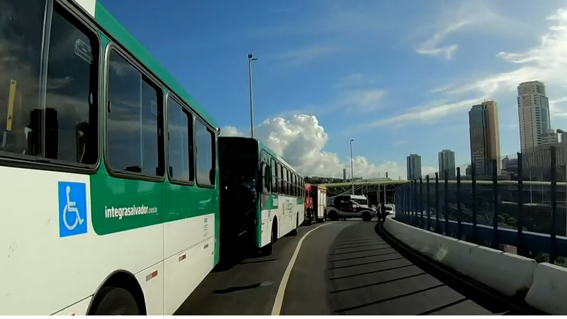  Trânsito será bloqueado temporariamente por duas noites na Av. Paralela