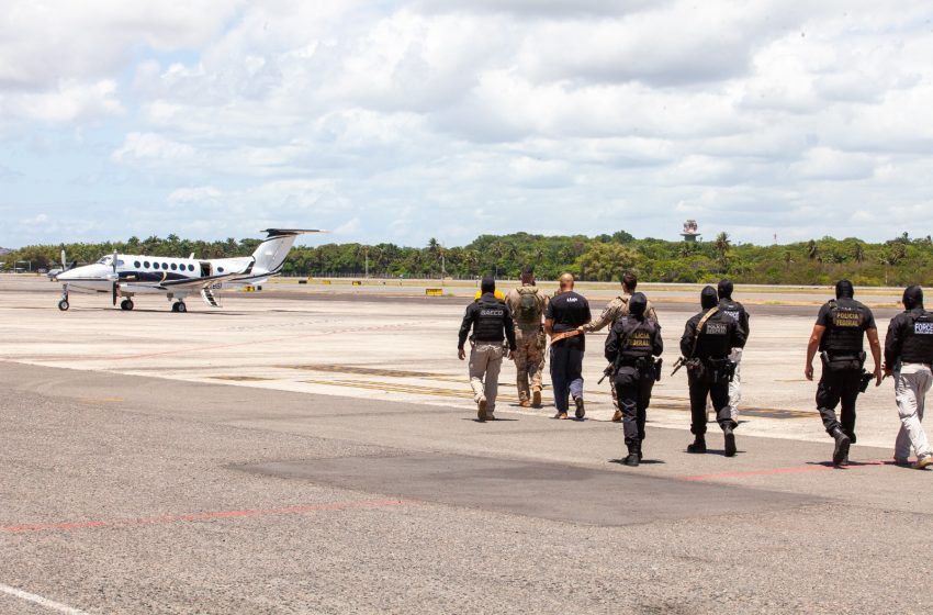  PMs presos na ‘Operação El Patron’ são transferidos para presídio federal