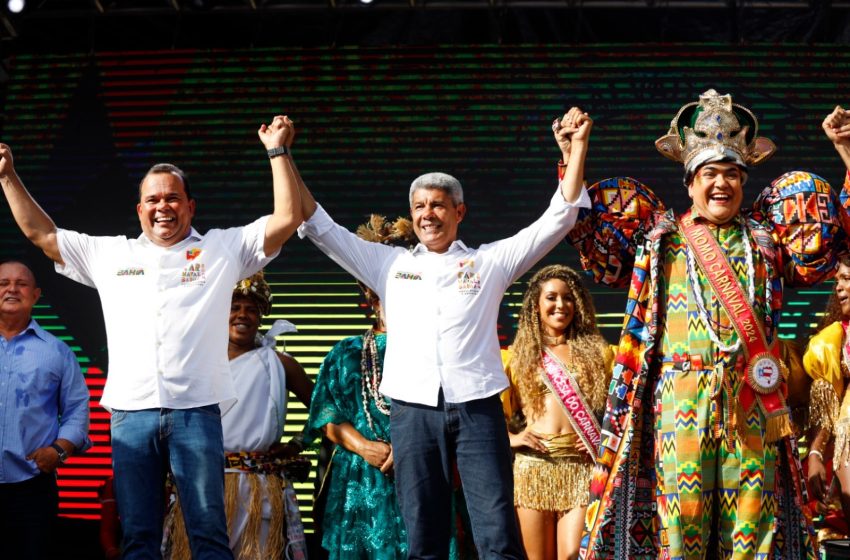  Governador participa da abertura oficial do Carnaval 2024, na Praça Castro Alves