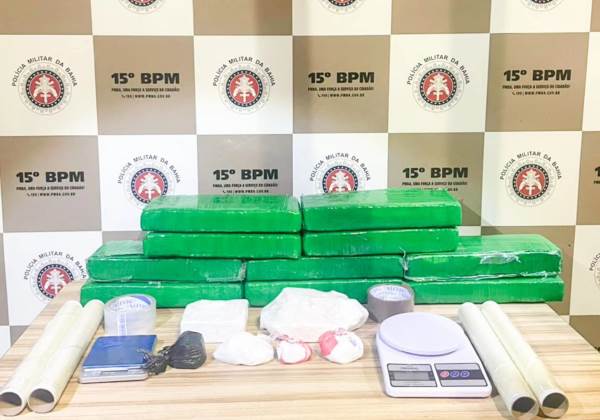  Polícia Militar apreende 13 kg de drogas em Itabuna