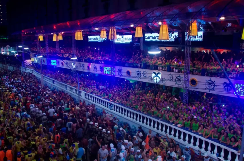  Desmontagem dos camarotes do Carnaval de Salvador deve ser em até dez dias