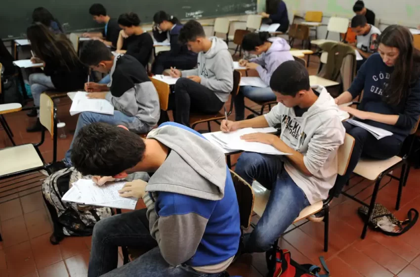  Pé-de-Meia: estudantes já podem saber se foram contemplados