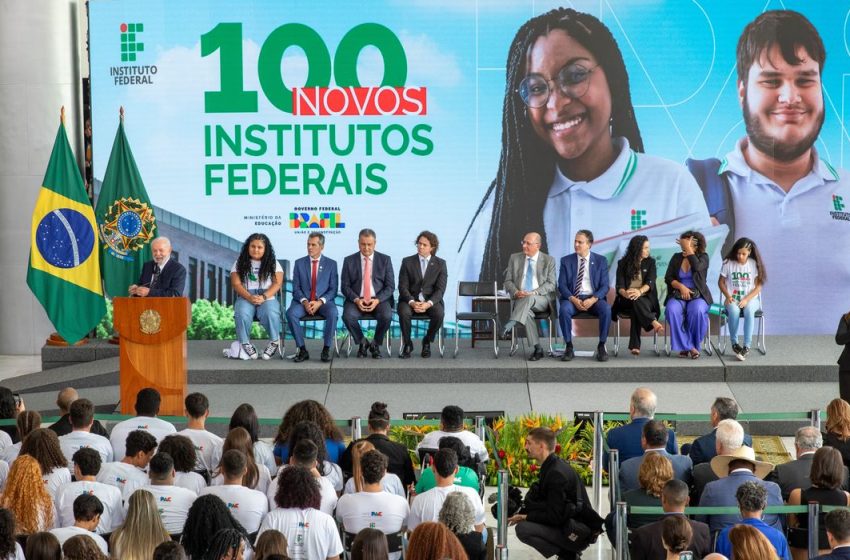  Governo expandirá rede federal de ensino, com 100 novos campi