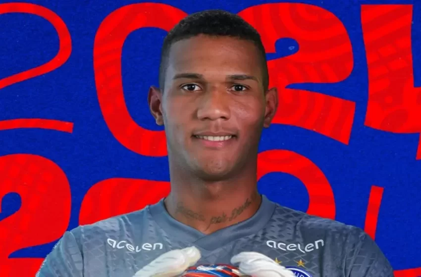  Bahia anuncia renovação de contrato do goleiro Adriel até o fim de 2024