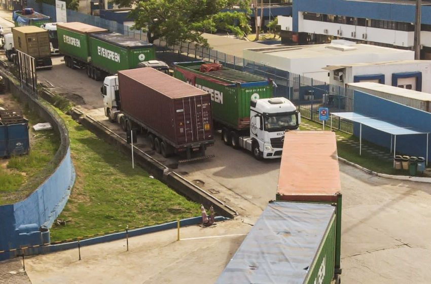  Contêineres com equipamentos da China chegam para sondagem da Ponte Salvador-Itaparica