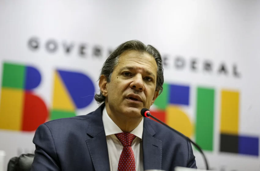  Projetos de reforma tributária serão enviados ao Congresso em março, diz Haddad