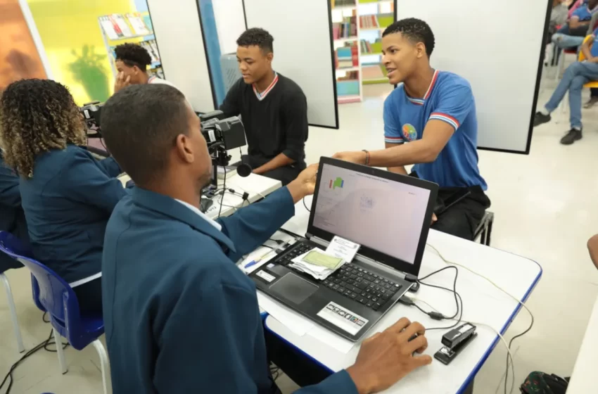  Projeto TRE chega nas escolas do interior da Bahia