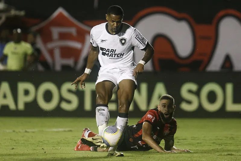  Vitória perde para o Botafogo e é eliminado da Copa do Brasil