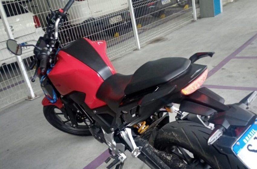  PM prende homem com moto clonada no Caminho das Árvores