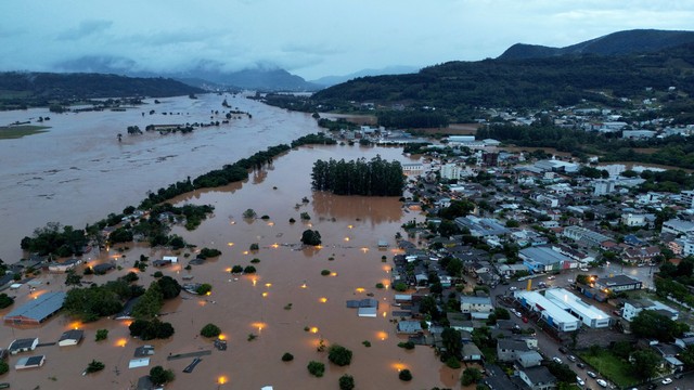  Corpo de Bombeiros da Bahia envia 22 profissionais para o Rio Grande do Sul