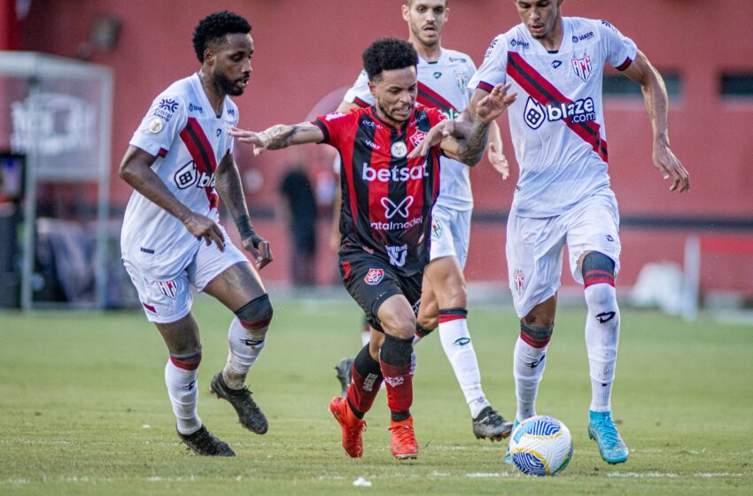  Vitória perde para o Goianiense no Barradão e afunda no Z4