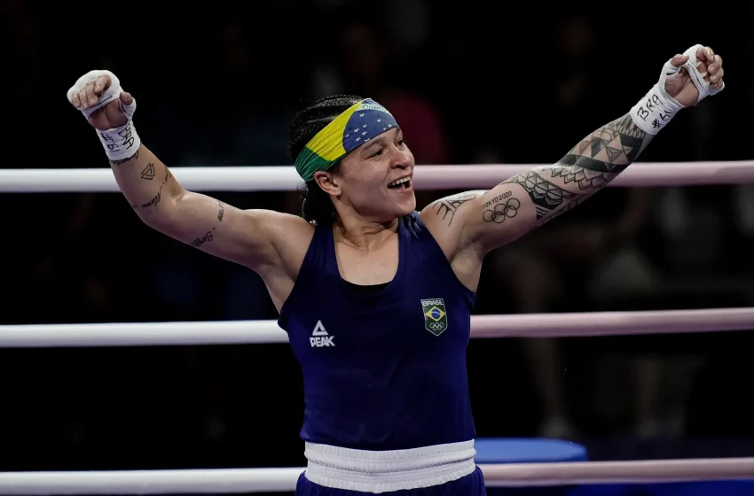  Baiana, Bia Ferreira estreia com vitória em Paris 2024