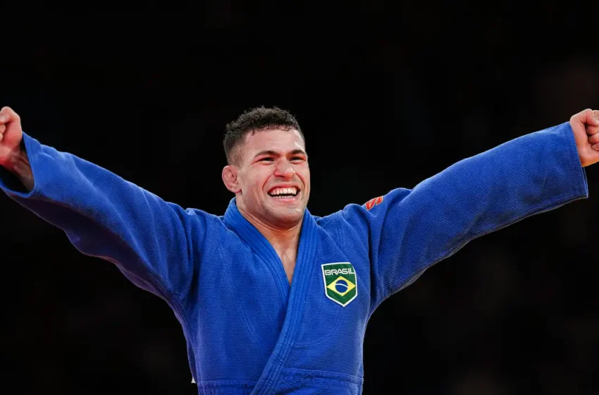  Willian Lima conquista prata no judô, a 1ª medalha do Brasil em Paris