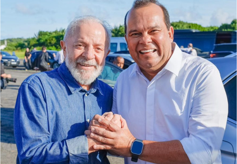  Boulos recebe doação de R$ 30 milhões do PT nacional, enquanto Geraldo Jr. R$ 200 mil