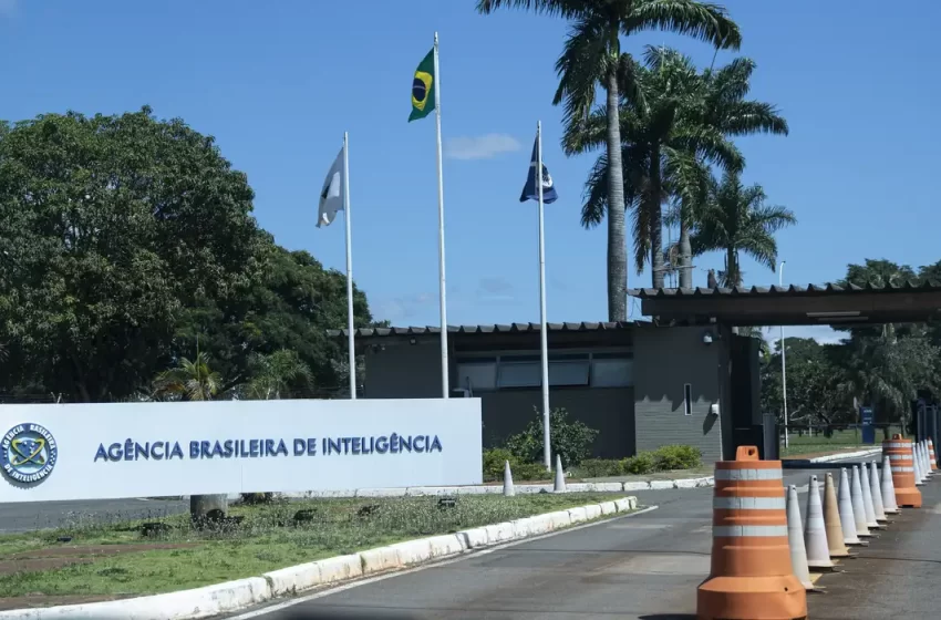  PF tem áudio de conversa entre Bolsonaro e Ramagem no caso Abin