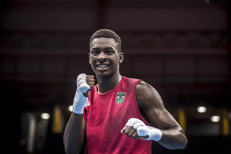  Baiano Keno Marley perde no boxe e está eliminado dos Jogos Olímpicos