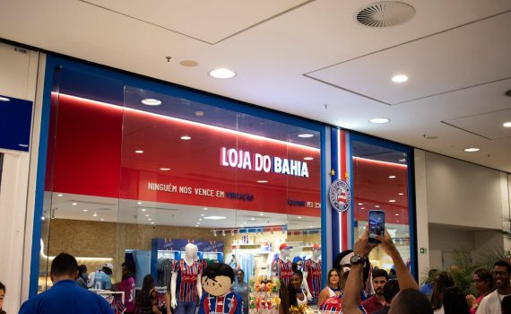  Bahia inaugura duas novas lojas oficiais em Salvador e a primeira no interior do estado