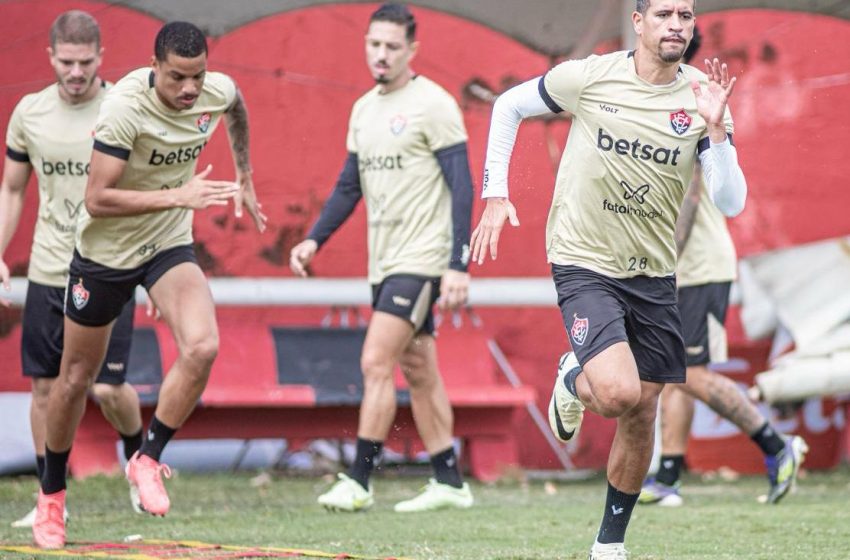  Vitória encerra preparação para jogar o clássico na Arena Fonte Nova