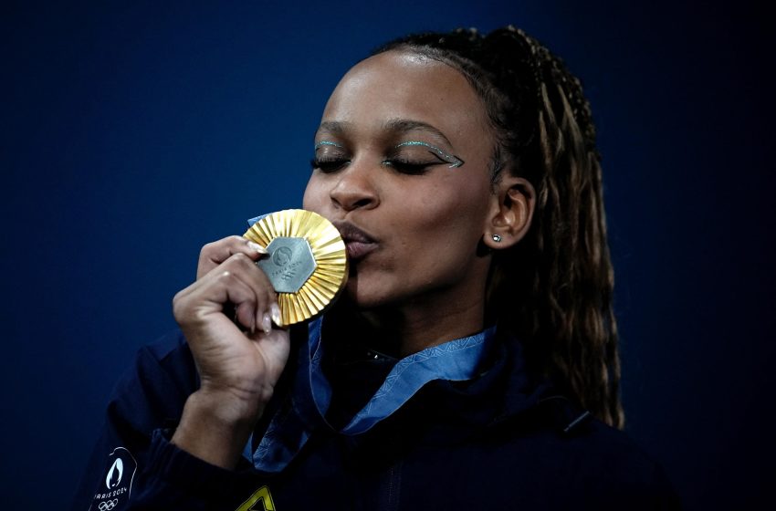  Relembre todas as medalhas olímpicas de Rebeca Andrade