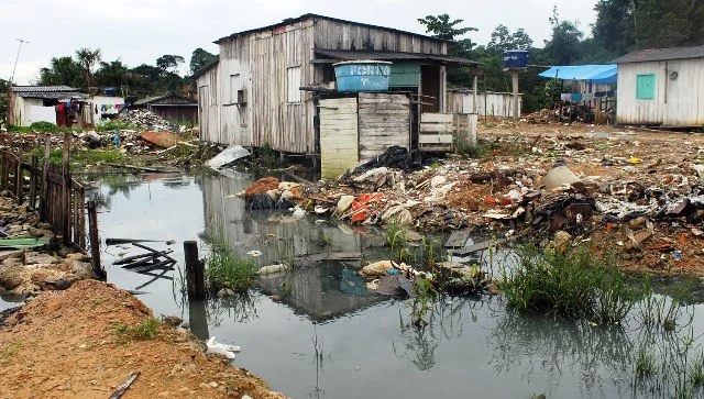  Acesso a água, esgotamento sanitário e energia elétrica ainda não alcança toda a população de Salvador