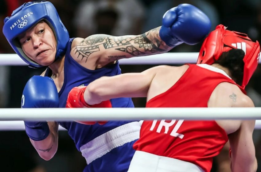  Bia Ferreira conquista o bronze no peso-leve do boxe feminino