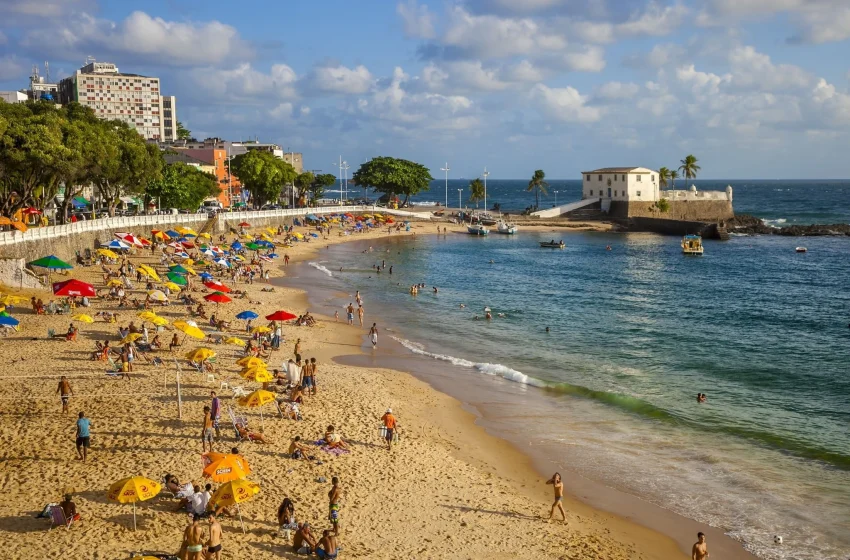  Confira a lista das praias impróprias para banho no final de semana