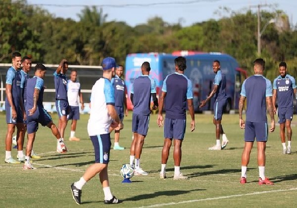  Bahia enfreta o Grêmio neste sábado (17)