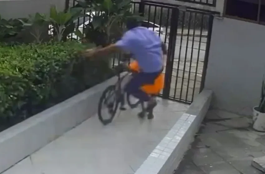  Porteiro luta e impede que ladrão furte bicicleta em prédio