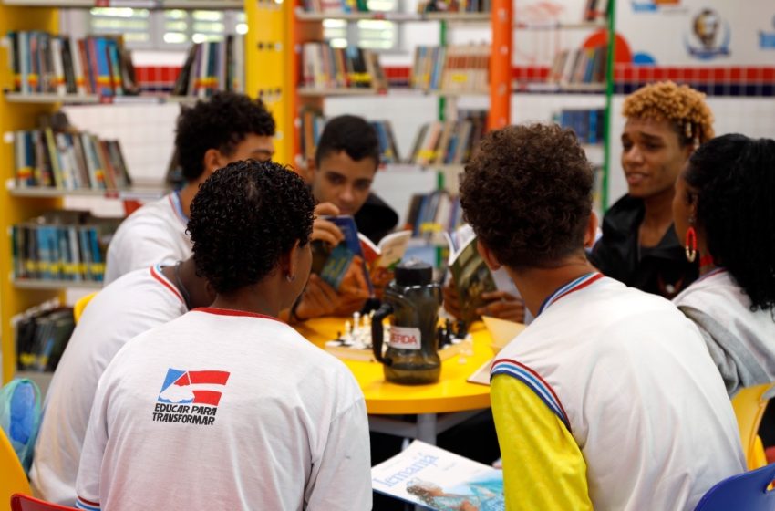  Bahia reduz taxa de abandono escolar de 11,5% em 2021 para 5,4% em 2023