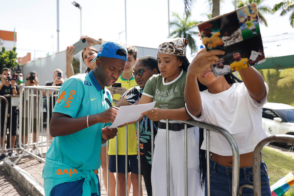  Seleção Brasileira chega em Salvador 