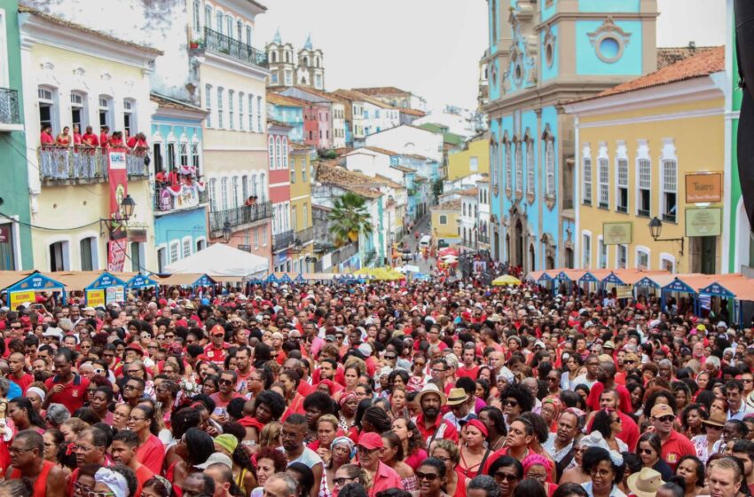  Festa de Santa Bárbara nesta quarta (4) marca início do ciclo de festas populares de Salvador