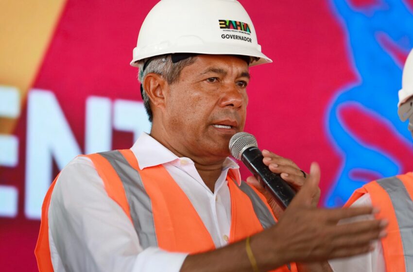  Governador Jerônimo Rodrigues realiza vistoria nas obras do maior trecho do VLT em Salvador