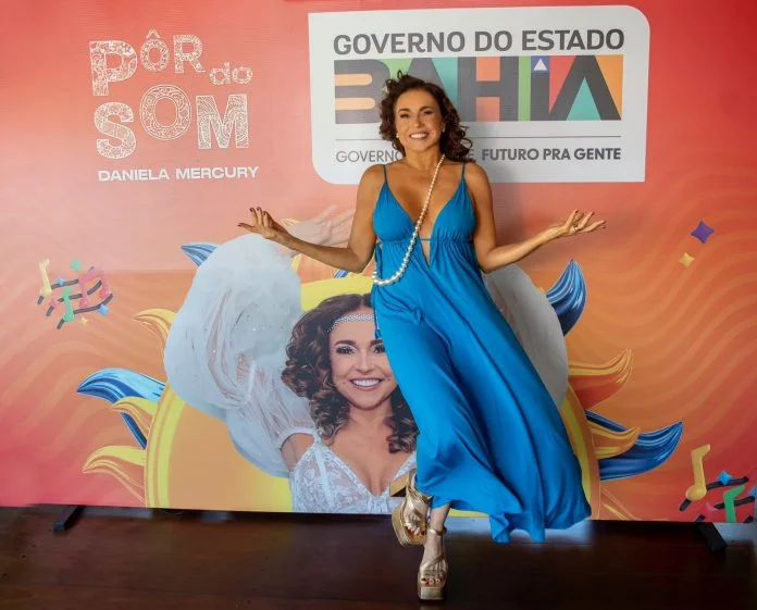  Daniela Mercury confirma Pôr do Som em Salvador