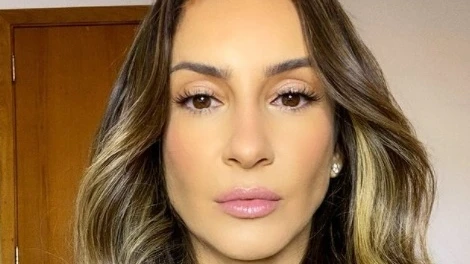  MP-BA estabelece prazo para cantora Claudia Leitte se pronunciar sobre retirada de nome de orixá em música