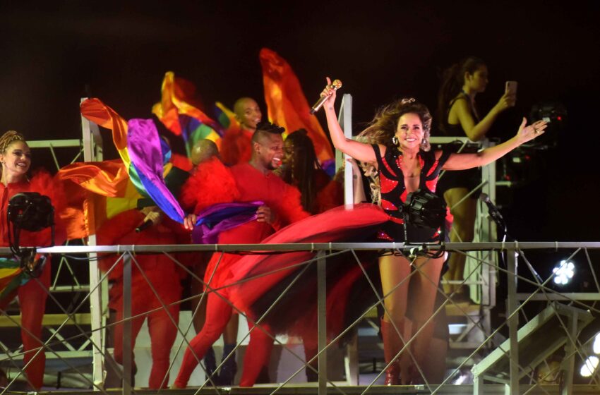  Daniela Mercury faz sua primeira participação no Furdunço em Salvador