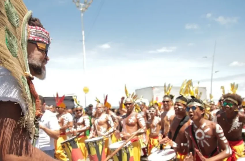  Arrastão da Quarta-feira de Cinzas celebra 30 anos em 2025 com Carlinhos Brown