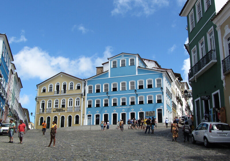  Fundação Casa de Jorge Amado realiza cortejo de pré-carnaval no Pelourinho