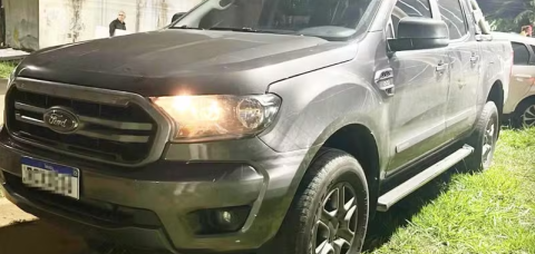 Carro da delegada